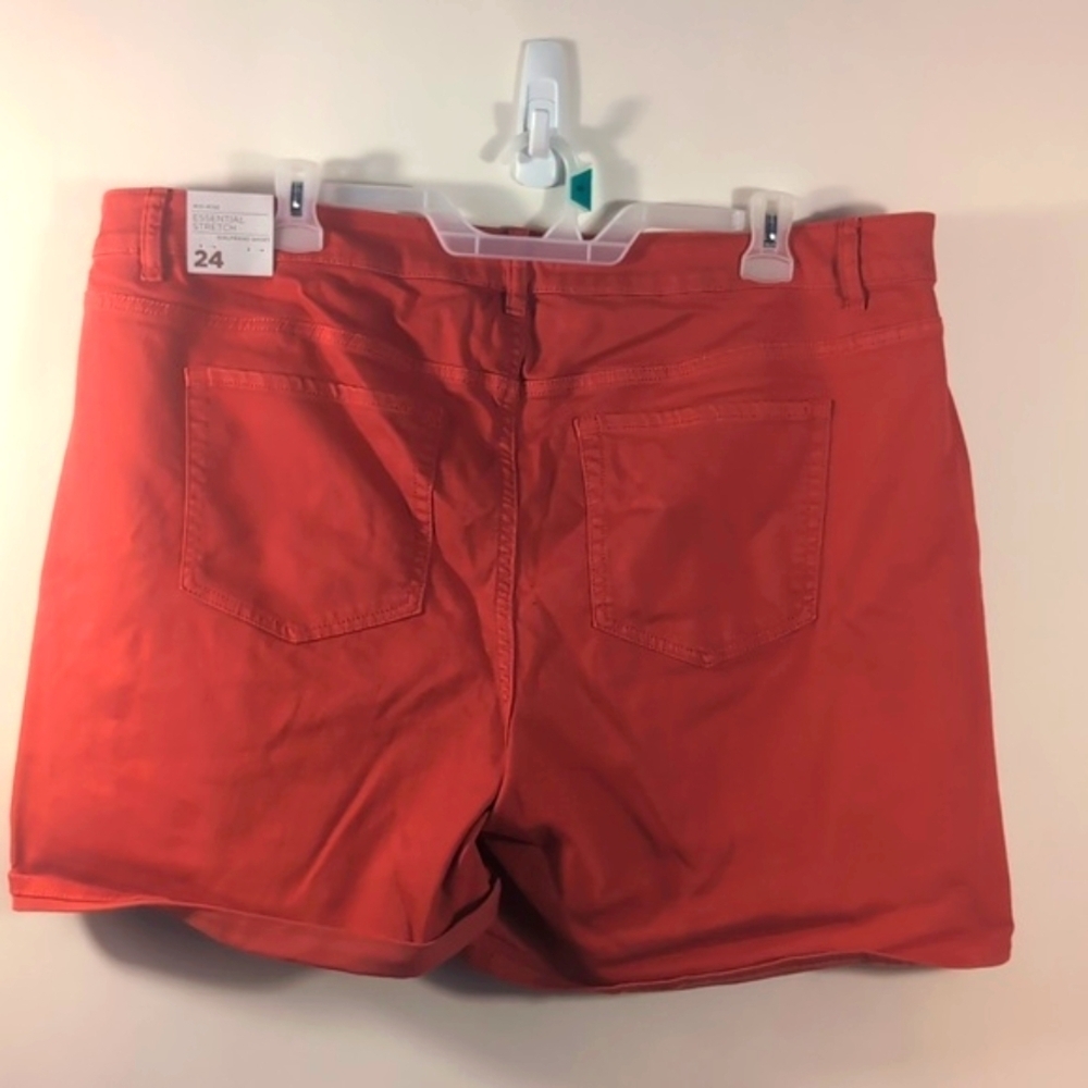 NWT Lane Bryant Girlfriend Shorts Red Plus Size 24 | Stretch Mid-Rise Denim - Picture 2 of 14